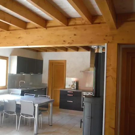 Les Brimbelles Domek alpejski